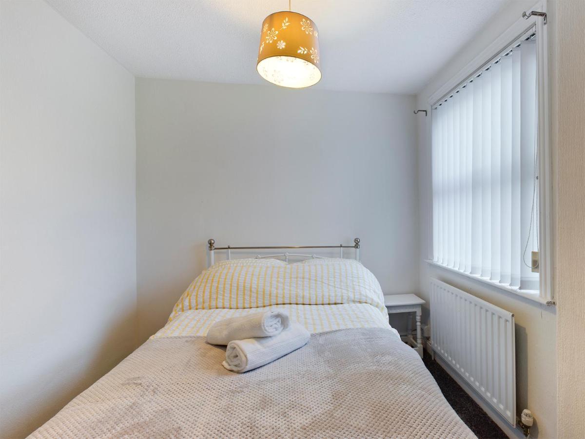 Cheerful 3 Bedroom Home With Free Parking And Wifi Chester Exterior foto
